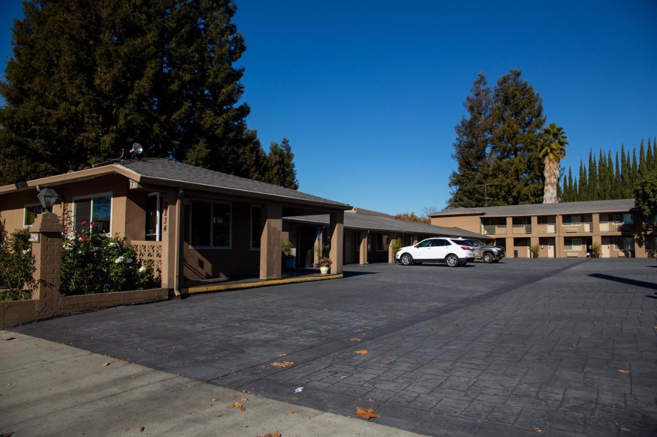 Sterling Motel