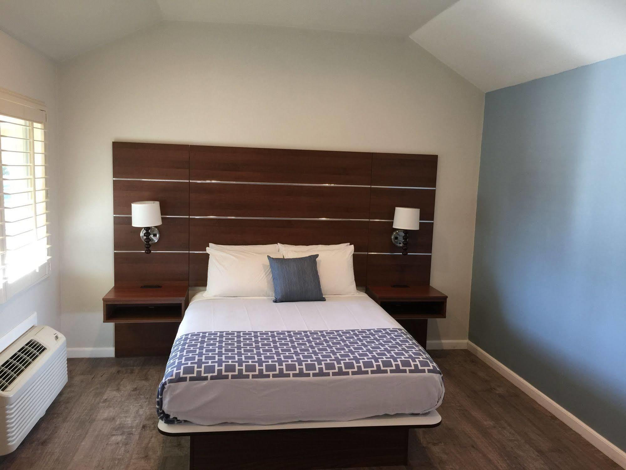 Sterling Motel